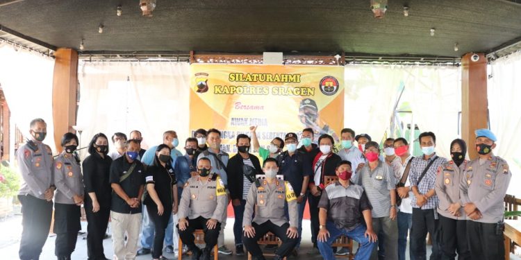 Ciptakan Kondusifitas di Pilkada Sragen Kapolres AKBP Yuswanto Ardi Rangkul Awak Media 