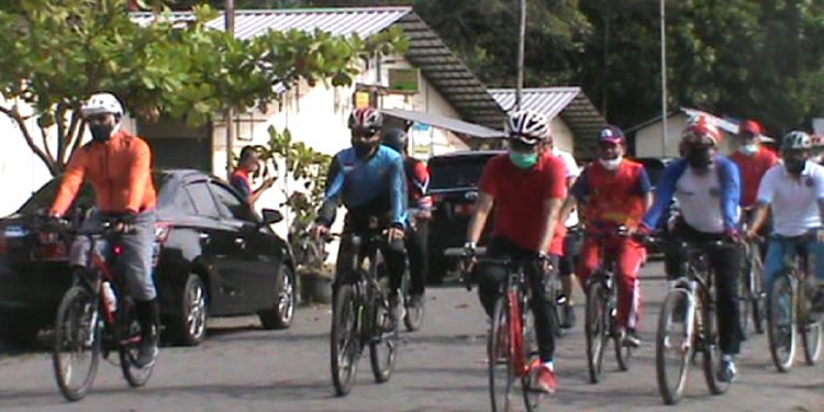 Klewer Timur Boyongan – Rudi Lepas Kirab – Spiritualis Baca Japa Mantra