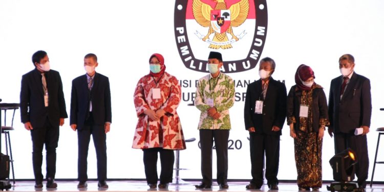 TimsesY uni-Suroto Gelar Lomba Artikel, Foto dan Stiker WA, bertema ‘Keberhasilan kepemimpinan Mbak Yuni’.