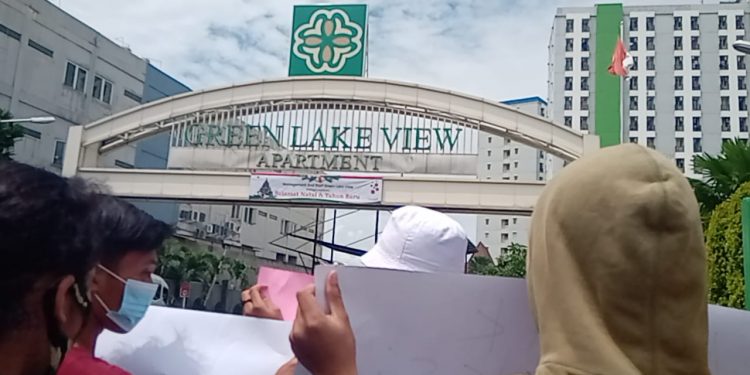 Di Duga Jadi Sarang Prostitusi, Apartemen Green Lake View Ciputat Di Demo
