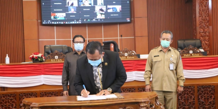 DPRD Kota Depok Gelar Rapat Paripurna Dalam Rangka Persetujuan Empat Raperda dan Penyampaian Hasil Reses