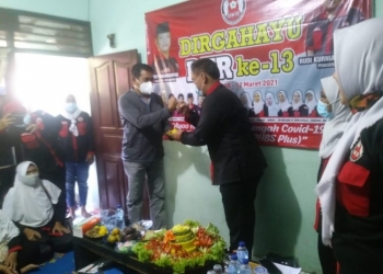 DIRGAHAYU KE 13, DKR BERBAGI DITENGAH COVID19