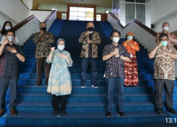 Mensos Risma Diskusi dengan Pimpinan ITS Dalam Penanganan Bencana