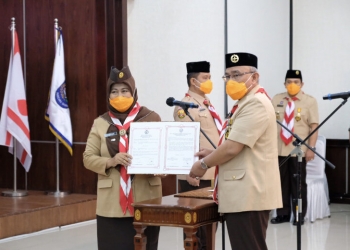 Wali Kota Depok Lantik Ketua Kwartir Cabang Pramuka Nina Suzana