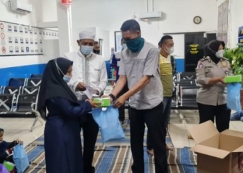 Puasa Ramadhan Satpas SIM 1221 Polres Metro Depok Berbagi Dengan Anak Yatim