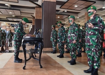 Kasad Pimpin Sertijab Pejabat Utama TNI AD