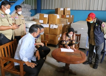 Pengelolaan Permakanan dan Peralatan di Gudang Logistik, Diminta Mensos Risma Dipersiapkan