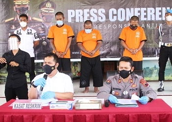 Biadab ! 3 Pelaku Pencabulan Anak Dibawah Umur Satu Diantaranya Ayah Tiri