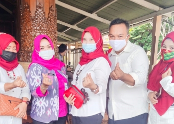 Bupati Jepara Dian Kristiandi Membuka Pengukuhan Pengurus UKM Kartini Mandiri