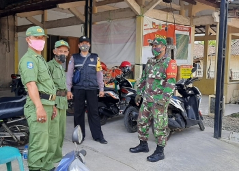 Ajak Anggota Linmas Bantu Sosialisasikan Protokol Kesehatan Kepada Masyarakat