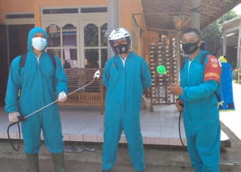 Penyemprotan Cairan Disinfektan Sebagai Langkah Percepatan Penanganan Covid-19