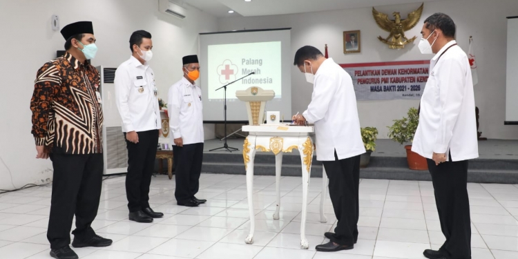 Wagub prov. Jateng Gus Yasin Apresiasi Kinerja PMI ditengah Pendemi Covid -19