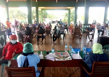 Perangkat Desa Gemulung Kecamatan Pecangaan, Lakukan Vaksinasi Untuk Umum