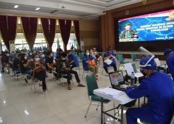 Sukseskan Serbuan Vaksin Nasional, Pussenif Kodiklatad Gelar Vaksinasi Massal