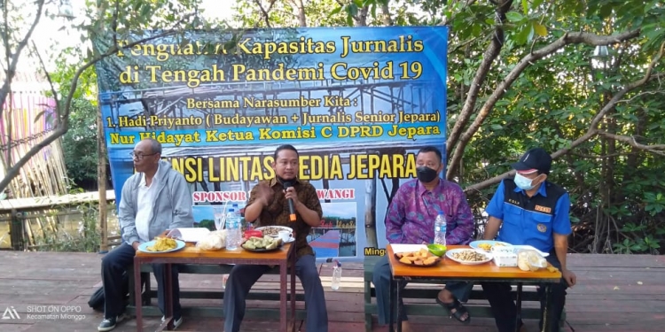 Sejumlah Wartawan Gruduk Obyek Wisata Glagah Wangi