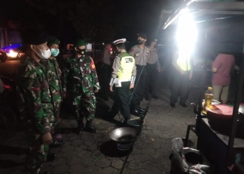 Koramil 09/Mlonggo Kab. Jepara Patroli PPKM Level 4