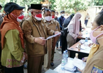 Kesadaran Vaksinasi Melonjak, Kecamatan Cilodong Diserbu Peminat