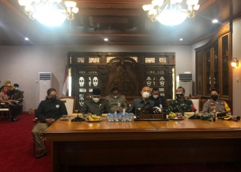 Peduli Ekonomi Masyarakat Bupati Jepara Beri Kelonggatan Giat di Masyarakat