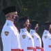 Pengibar Bendera Pusaka Penuhi Keinginan Almarhumah Ibunya