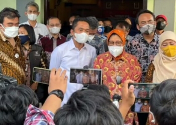 Mensos Risma Cek Bansos di Sragen
