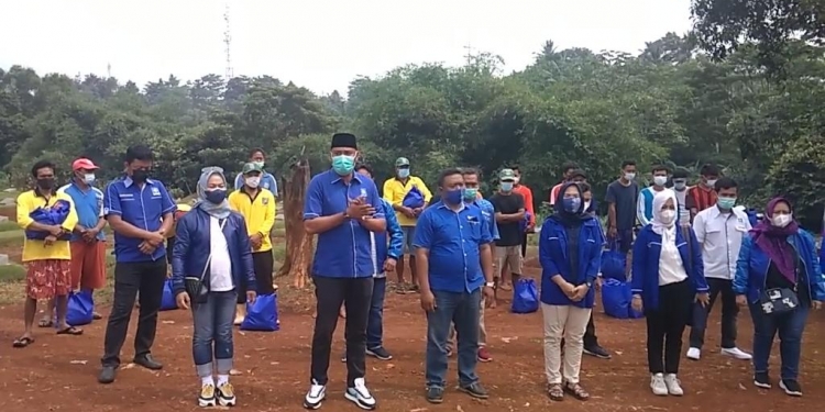 Menyambut HUT PAN KE 23, Hasbullah Apresiasi Kinerja Penggali Makam