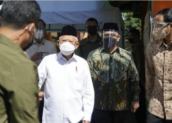 Kadisdik Jabar Dampingi Wapres RI Tinjau PTM Terbatas dan Vaksinasi di Sekolah Kabupaten Bogor