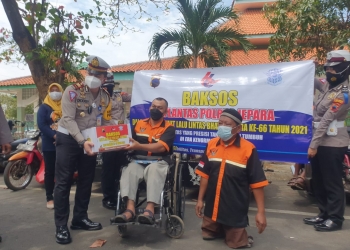 Komunitas Motor Difabel Jepara Dapat Bantuan Sembako di HUT Satlantas
