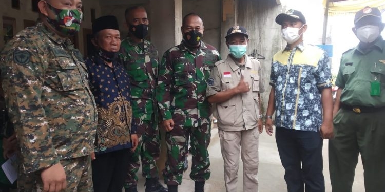 Peringati HUT TNI Ke-76, Mitra Jaya Depok Gelar Serbuan Vaksin