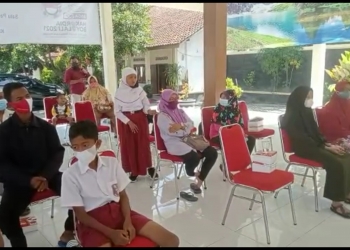 377 Siswa di Boyolali Terima Beasiswa GNOTA & Dinsos , 10 Siswa di Ngemplak