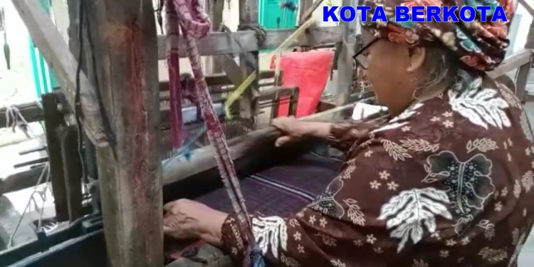 Kain Lurik Tawang Weru Bergeliat Lagi