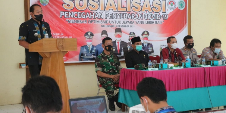 Bantuan Logistik dan Sosialisasi Covid -19 di laksanakan Forkopimda Jepara di Nalumsari