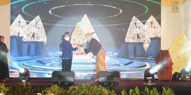 Prosesi Cabut Gunungan, Tandai Dibukanya Munas V JSIT Indonesia