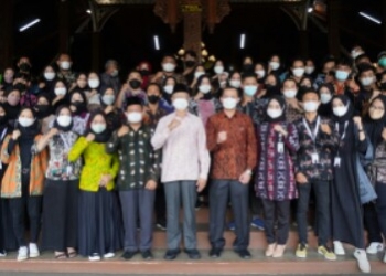 Tantangan Mahasiswa Untuk Mampu Membawa Wajah Jepara Ke Dunia Luar