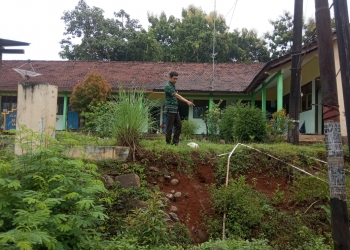 Kondisi SD Negeri 3 Sowan Lor Kedung Jepara Sangat Prihatin