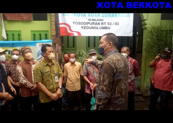 Ganti Gibran , Teguh Resmikan KOTAKU di Kedunglumbu Pasarkliwon