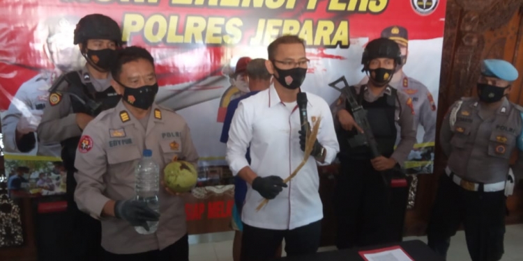 Cabuli Pasien Berulang Kali Dukun Cabul ditangkap Satreskrim Polres Jepara