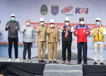 Gubernur Jawa Barat Ridwan Kamil Letakan Batu Pertama Pembangunan Underpass Dewi Sartika di Kota Depok