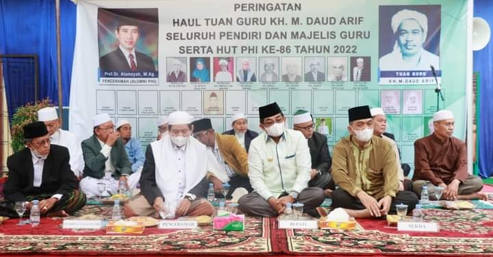 Bupati Anwar Sadat Serahkan Dana CSR Kepada PHI
