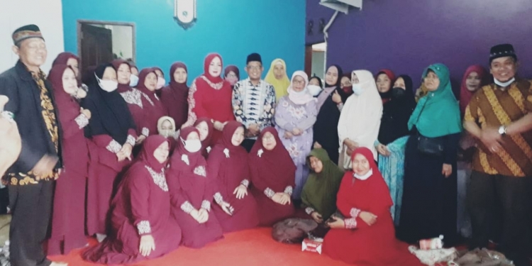 Peran Wanita Dalam Islam Luar Biasa