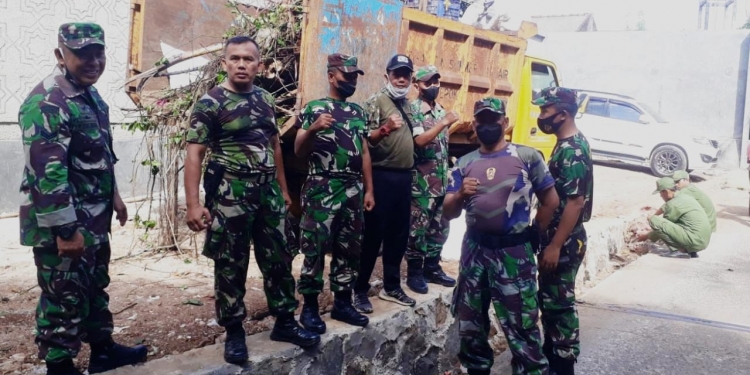 Hindari Banjir Koramil 03 Sukmajaya Gelar Karya Bhakti Kali Jantung