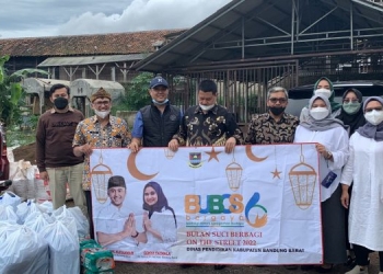 Dinas Pendidikan Kab. Bandung Barat Serahkan 200 Paket Rantang Cinta Pada Yayasan Al Furqon