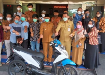 Wakil Walikota Depok IBH Ajak Masyarakat Depok Beralih ke Motor Listrik