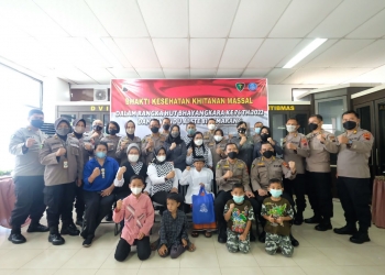 Sambut HUT Bhayangkara Ke 76, Polda Jateng Gelar Khitanan Massal di RS Bhayangkara