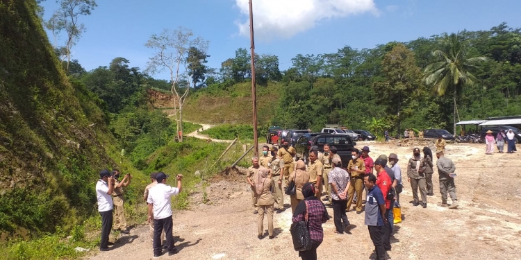 Dengar Keluhan Warga, Bupati Jepara Perintahkan OPD Tinjau Lokasi Tambang