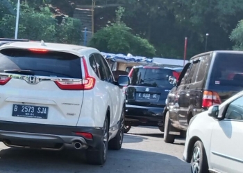 Kesenjangan Harga Pertamax Dengan Pertalite Terlalu Jauh Yang Menyebabkan Antrian