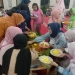 Heboh! Emak-Emak Warga Chopper Bogor Bancakan Nasi Tumpeng Persembahan