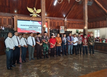 Pelantikan Koordinator Wilayah Jawa Tengah Yayasan Lembaga Bantuan Hukum – Indonesian Menggugat (YLBH – IM)