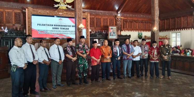 Pelantikan Koordinator Wilayah Jawa Tengah Yayasan Lembaga Bantuan Hukum – Indonesian Menggugat (YLBH – IM)