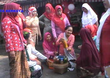 Semarak HUT RI-77 Komunitas Jamu Gendong EMPU Seger Waras Sragen Gelar Upacara & Lomba