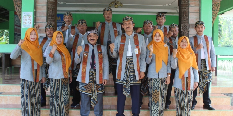 Kemeriahan HUT RI ke 77 dan Sedekah bumi di Desa Bringin